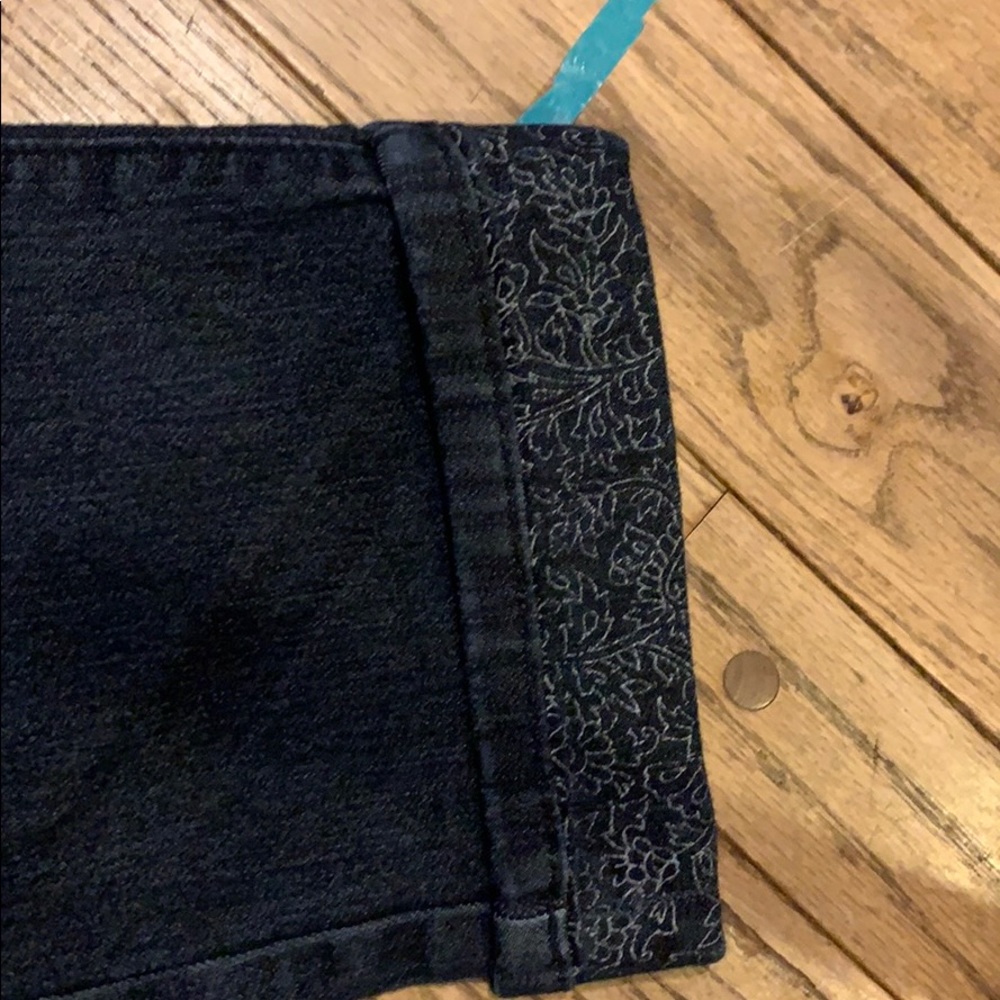 Barely Worn NYDJ Jean Ankle Length - Picture 3 of 5
